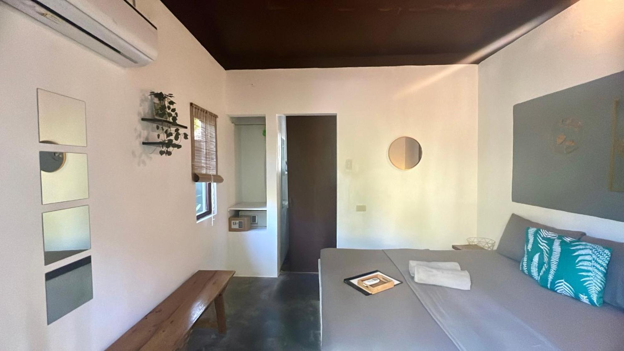 Yay Lodge Siargao, Private Room 1 With Ac & Hot Shower And Fast Starlink Wifi General Luna  Dış mekan fotoğraf